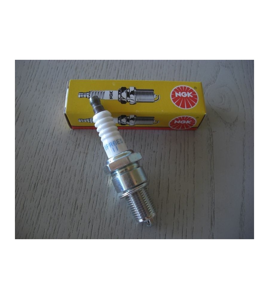 BUJIA NGK-BPR6ES HONDA 4 T.